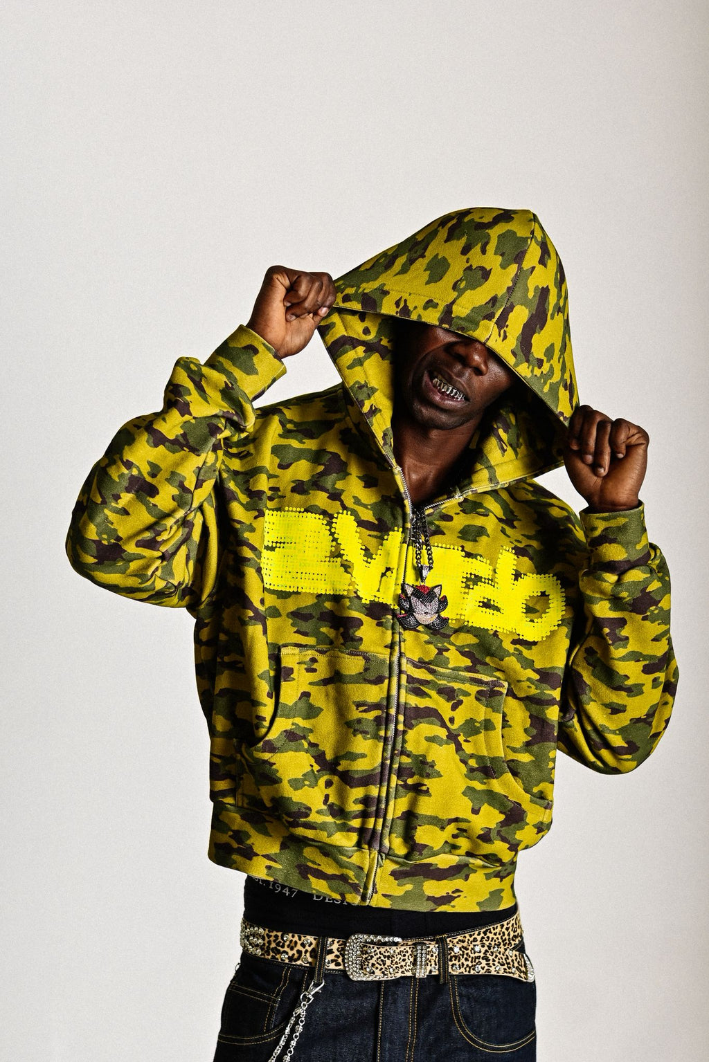 2vardo CAM.0 HODDIES